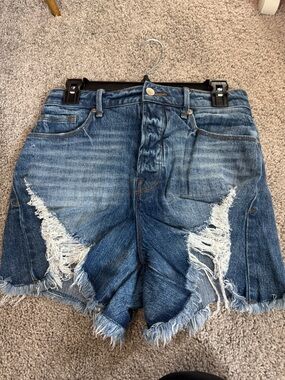 Good American Bombshell Denim Shorts Sz 4/27